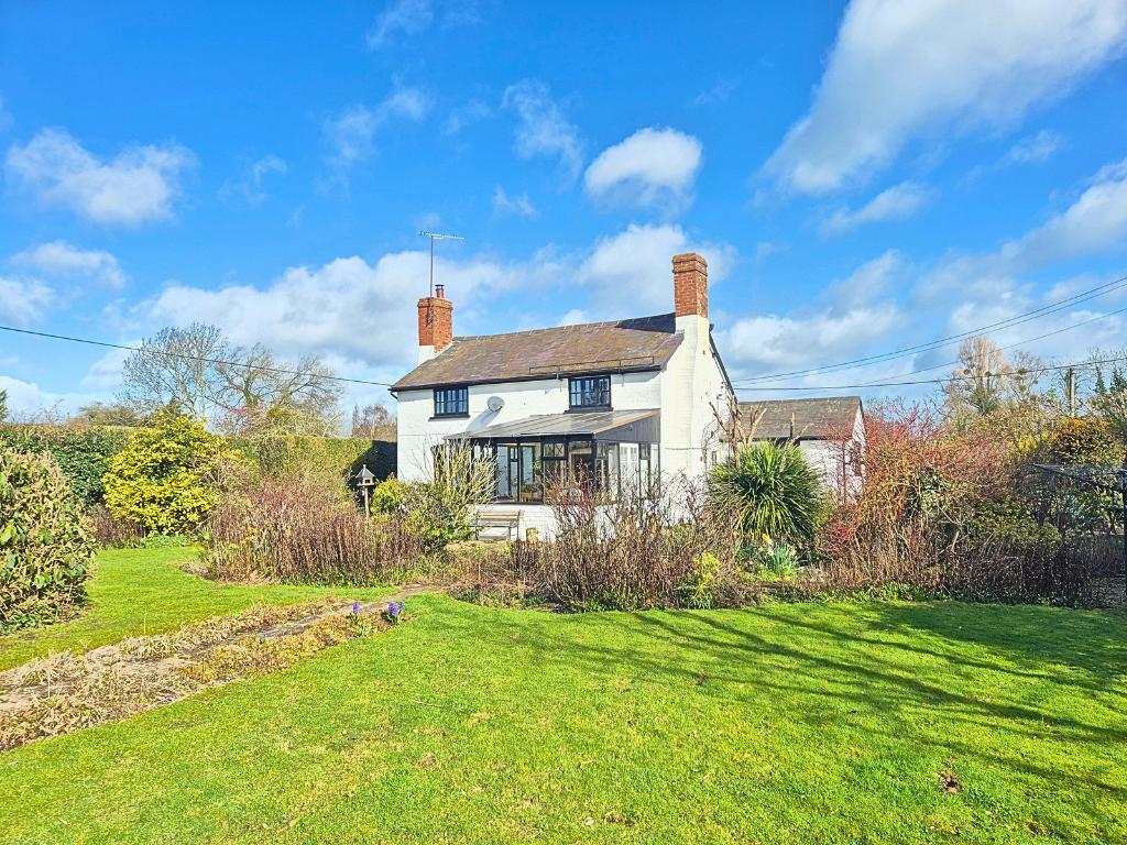 Shirlheath, Kingsland, Leominster, HR6 9RJ